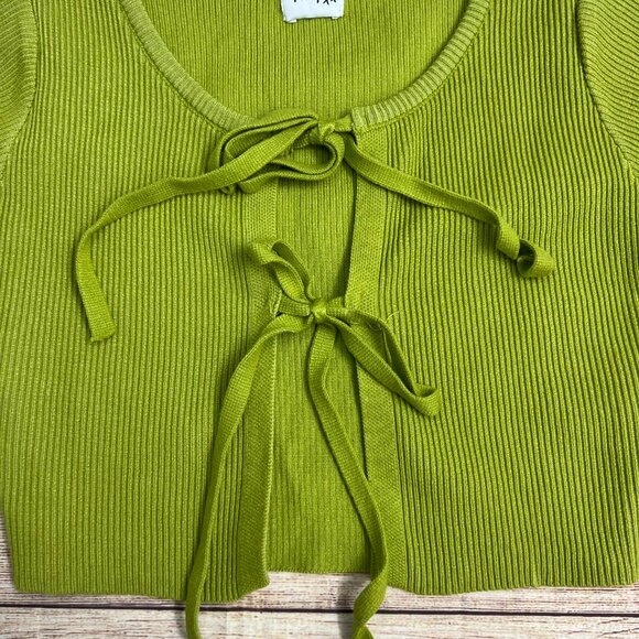 Princess Polly Womens 6 Crop Top Green Ribbed Tie Front Short Sleeve Y2K - Picture 8 of 11